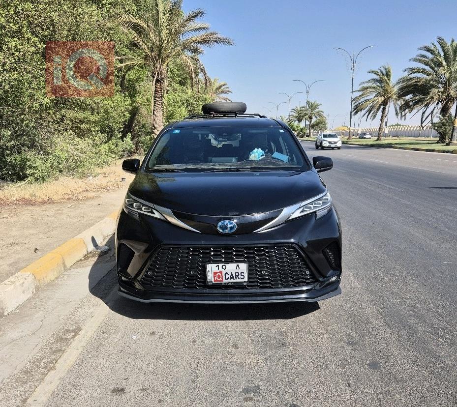 Toyota Sienna